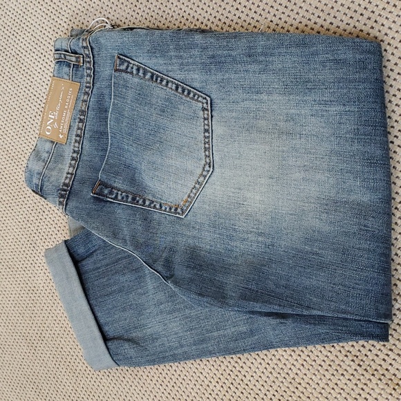 NWT One Teaspoon distressed boyfriend jeans - Picture 5 of 6